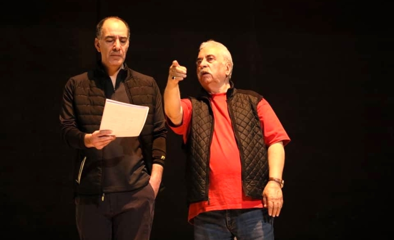 باید با هنر تئاتر قبل از هر چیز به فرهنگ ایرانی پرداخت