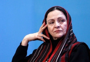میلادنامه‌ای برای گلاب آدینه